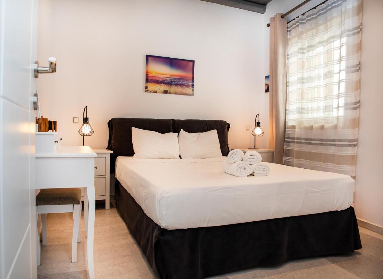 Caper-2 Bedroom Traditional Home With Amazing View Naoussa Exterior foto